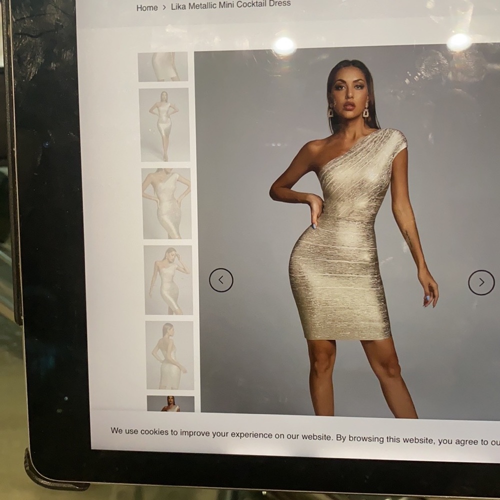 Never worn large gold off shoulder Bella Barnett dress!